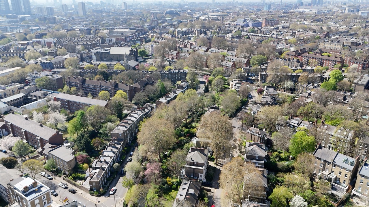 ariel-photograph-of-Islington, Barnsbury, and Canonbury area